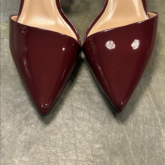 White House Black Market Asymmetrical Slingback Refined Red - Picture 6 of 8